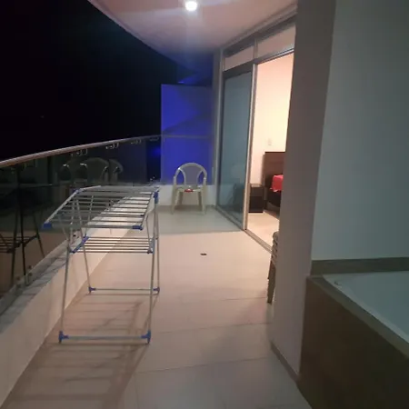 Departamento Frente Al Mar Grand Diamond Apartment Tonsupa Exterior photo