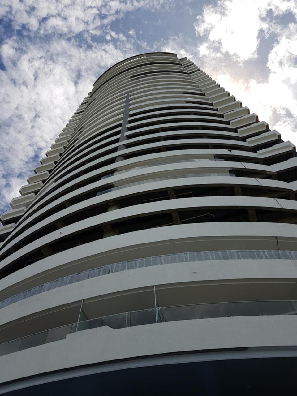 Departamento Frente Al Mar Grand Diamond