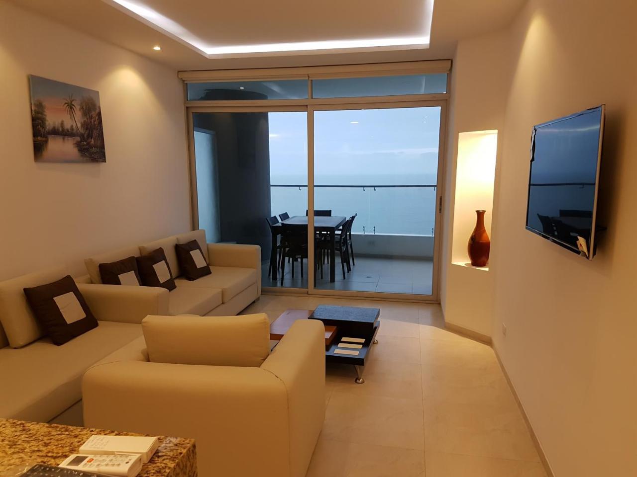 Departamento Frente Al Mar Grand Diamond 公寓 Tonsupa