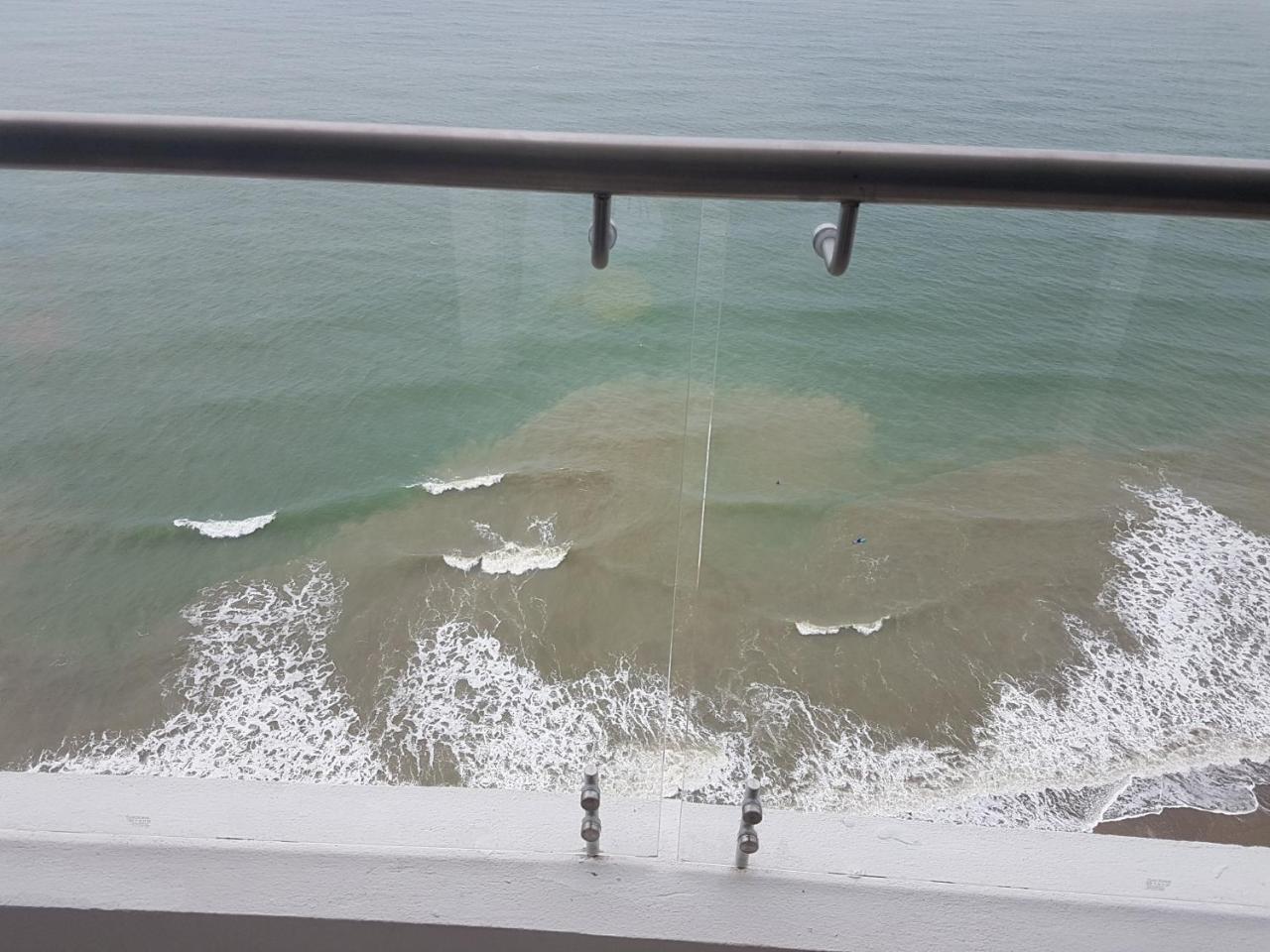 Departamento Frente Al Mar Grand Diamond * Tonsupa