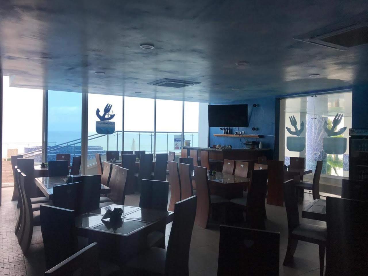 Departamento Frente Al Mar Grand Diamond * Tonsupa