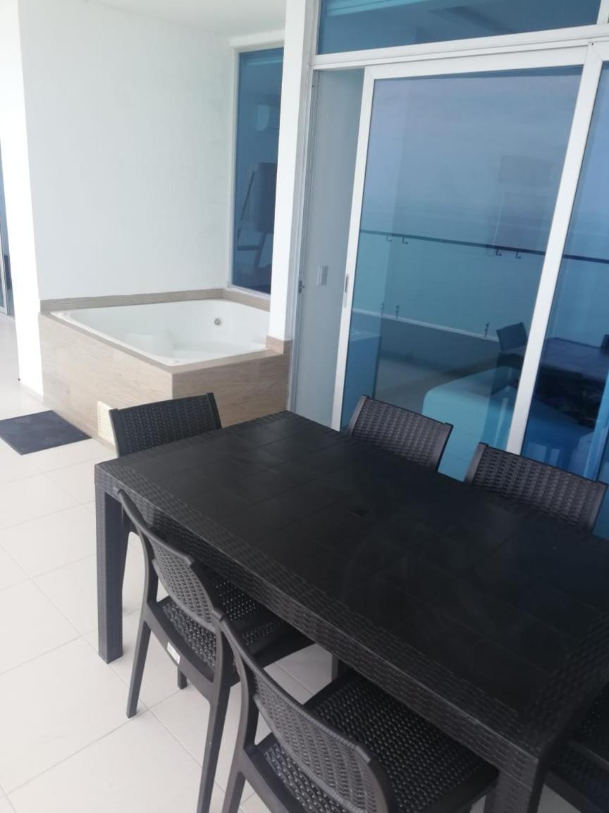 Departamento Frente Al Mar Grand Diamond 公寓 Tonsupa